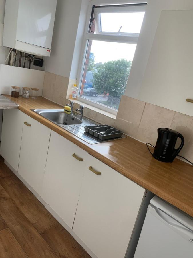 New 2 Bedroom Apartment In Greater Manchester Ashton-under-Lyne Eksteriør billede